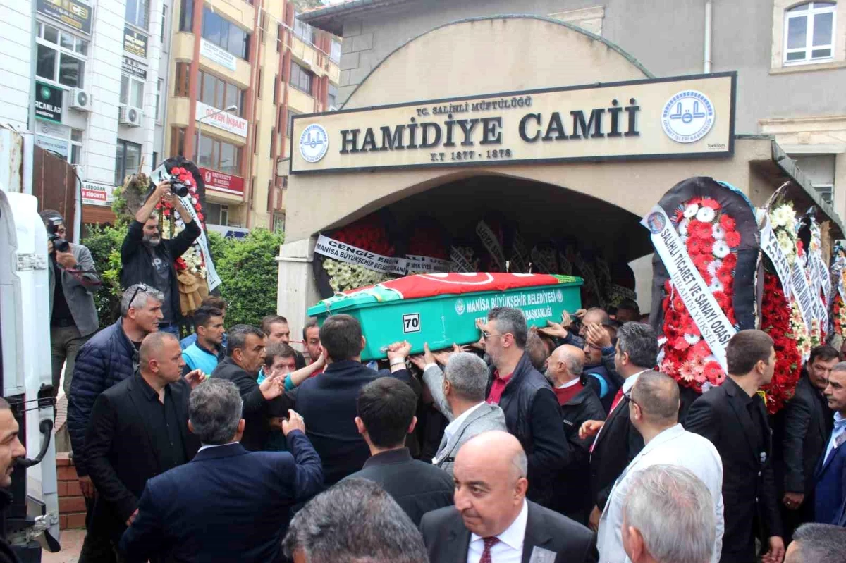 MHP Salihli İlçe Lideri Mehmet Akın son seyahatine uğurlandı