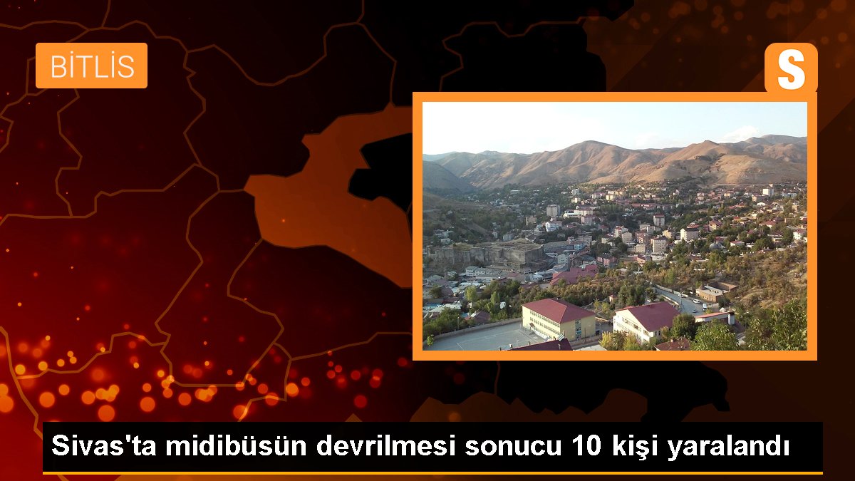 Sivas'ta Midibüs Devrildi: 10 Yaralı