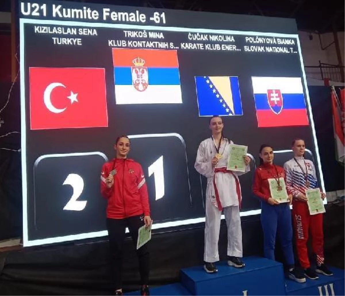 Ulusal Karateci Sena Kızılaslan Sırbistan'da Gümüş Madalya Kazandı