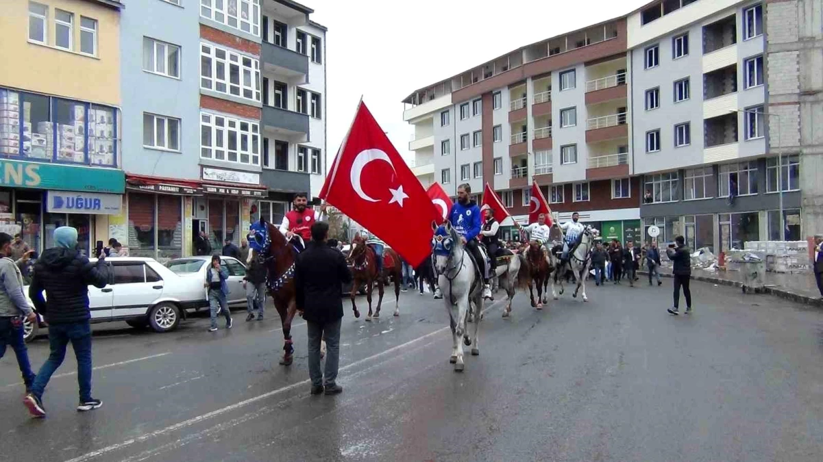AK Parti Genel Lider Yardımcısı Mehmet Özhaseki Karsta atlı ciritçilerle karşılandı
