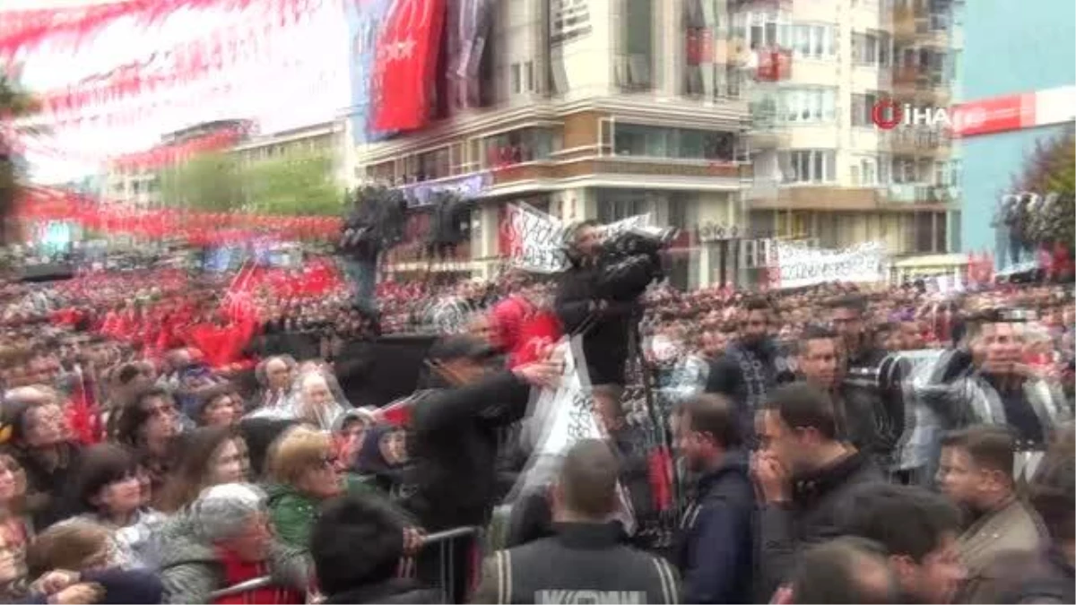 CHP mitinginde Kılıçdaroğlu'na reaksiyon: "Şeref, namus kelamı vermiştin, neden tutmadın?"