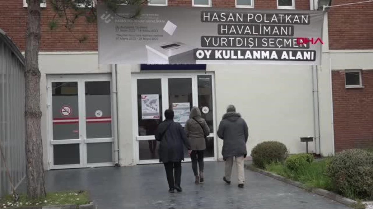 Eskişehir'de Yurt Dışı Seçmenleri Oy Kullanıyor