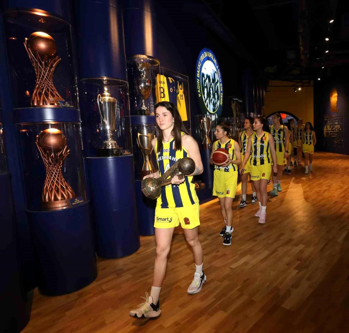 Fenerbahçe Alagöz Holding Avrupa Ligi Kupası, Türkiye'nin Birinci Basketbol Müzesine Getirildi