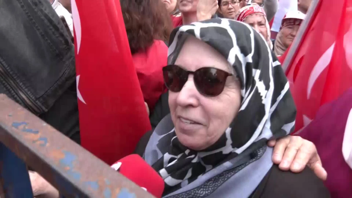 Kılıçdaroğlu Nevşehir mitinginde yurttaşlarla buluştu