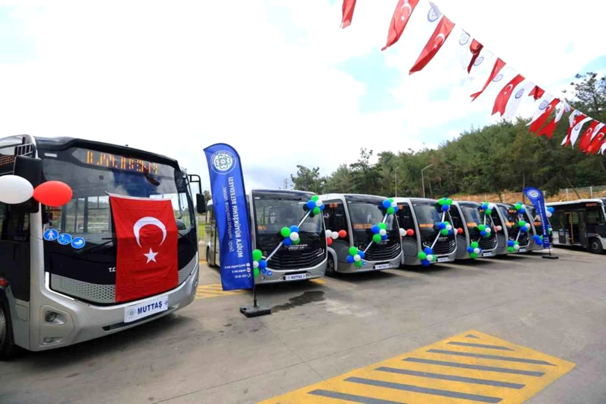 Muğla Büyükşehir Belediyesi, Bodrum Otogarında 60 Yeni Otobüsün Tanıtım Merasimini Yaptı