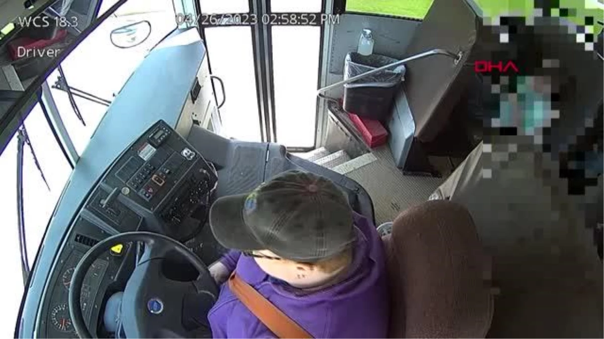 13 yaşındaki öğrenci, bayılan otobüs sürücüsünü durdurarak 66 arkadaşını kurtardı