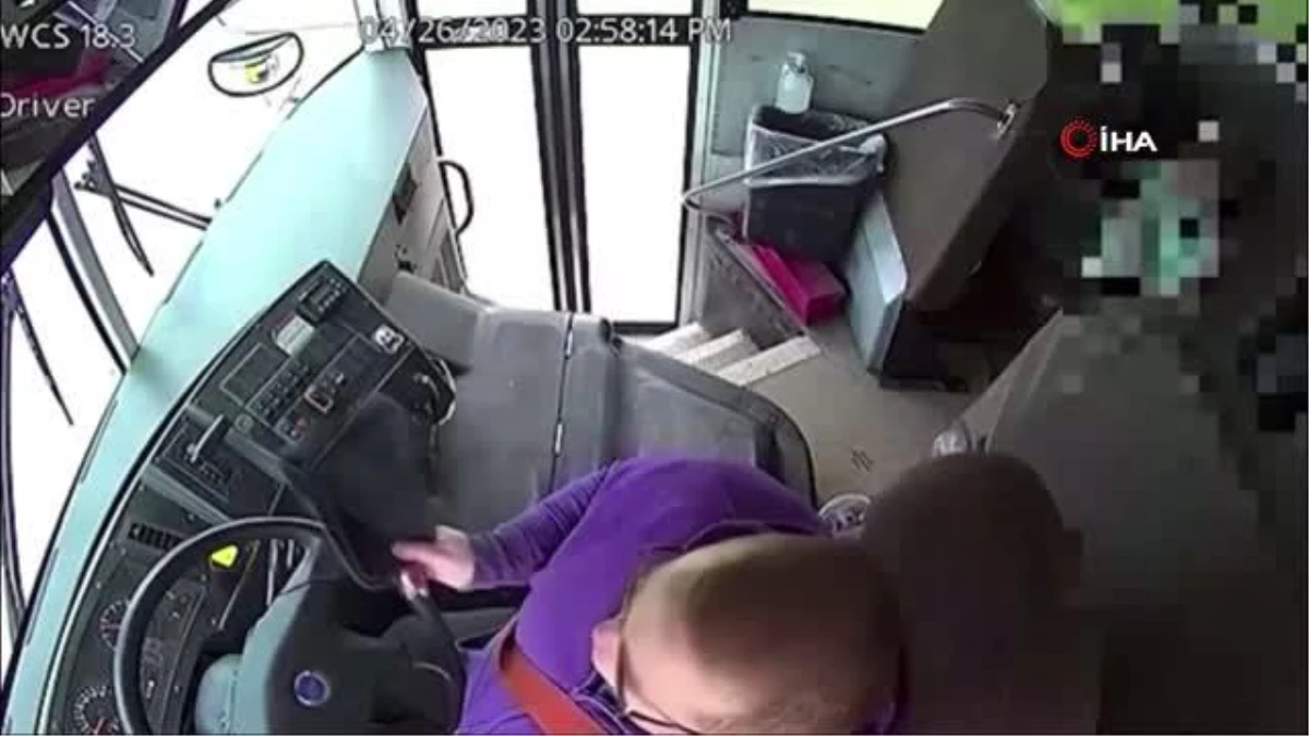 13 yaşındaki öğrenci okul otobüsünü durdurarak faciayı önledi