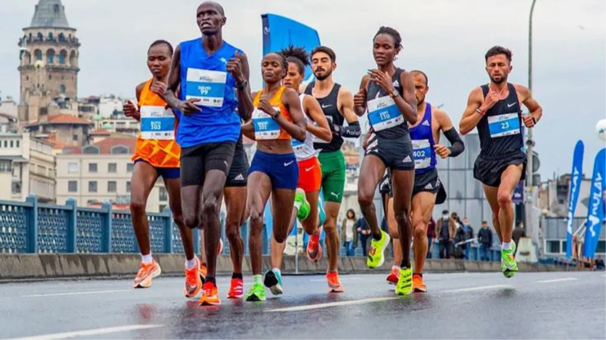 18. İstanbul Yarı Maratonu koşuldu! Yarışta birincilik Kenyalı atlet Daniel Simiu Ebenyo'nun oldu