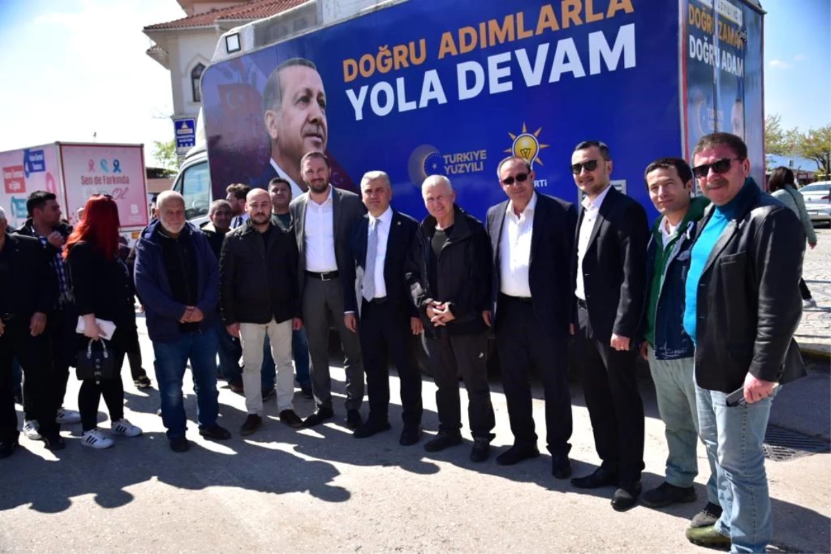 AK Parti Vilayet Başkanlığı 9 Milletvekili ile Bandırmada esnaf ve vatandaşlarla buluştu