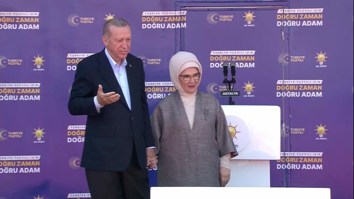 Erdoğan: Bay Bay Kemal, 14 Mayıs'ta Bu Aziz Millet Sana Sandıkları Mezar Edecek