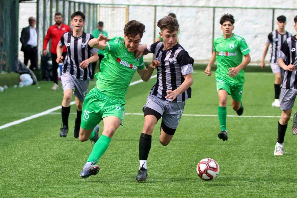 Ermaş Muğlaspor U-16 Grubu Türkiye Şampiyonası'na Galibiyetle Başladı