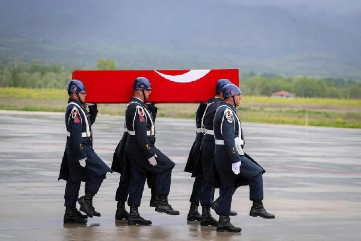 Nusaybin'de şehit olan Jandarma Astsubay Üstçavuş'un cenazesi Tokat'ta defnedilecek