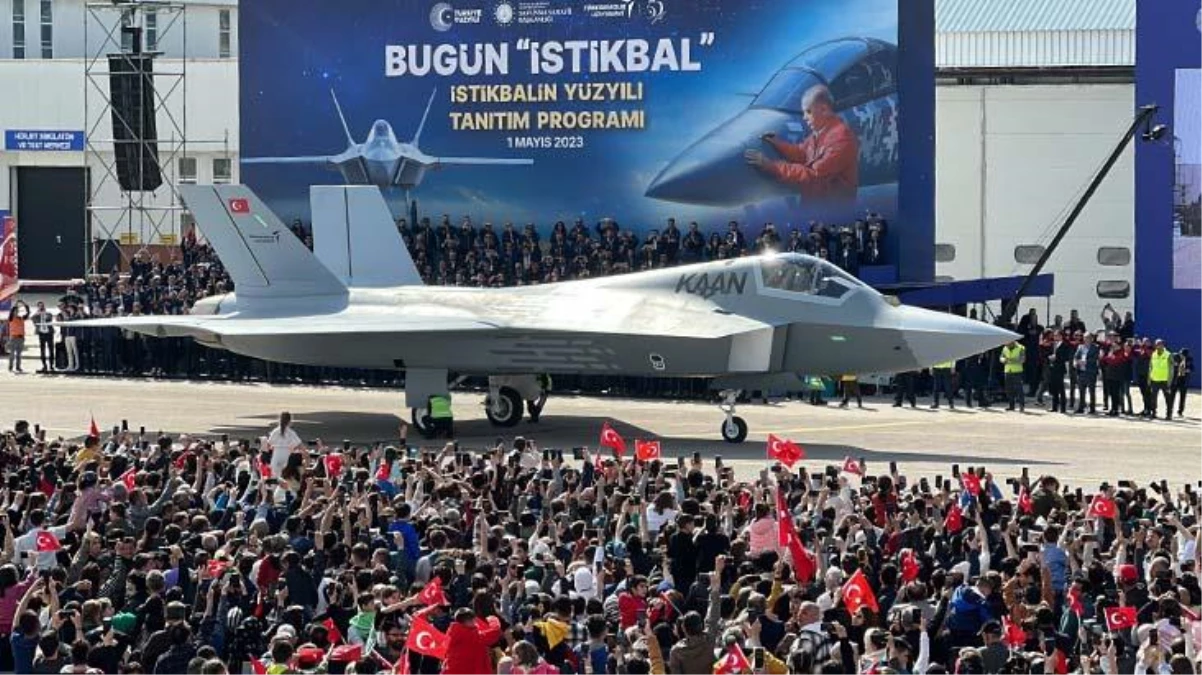 Son Dakika! Cumhurbaşkanı Erdoğan: Birinci yerli savaş uçağımızın ismi Kaan, ülkemize güzel olsun
