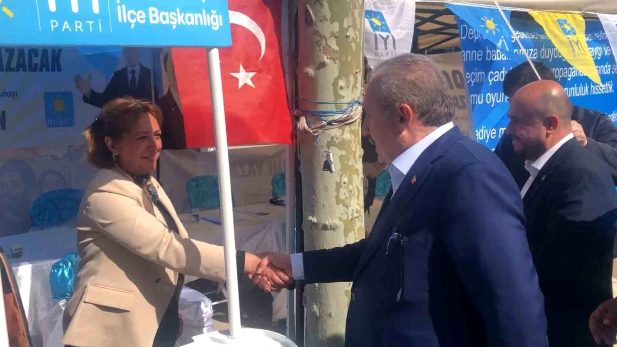 TBMM Lideri Mustafa Şentop Tekirdağ'da seçim stantlarını ziyaret etti