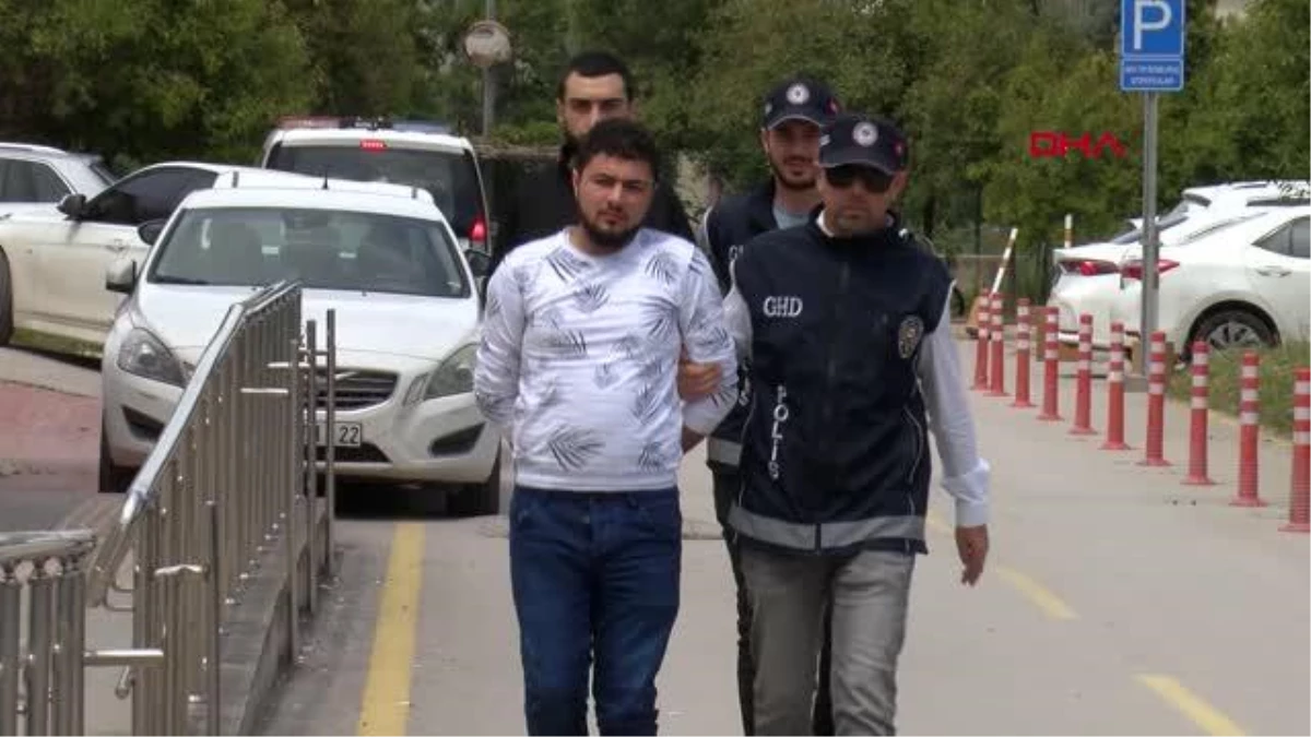 Adana'da polisin takibi sonucu 13 kaçak göçmen yakalandı