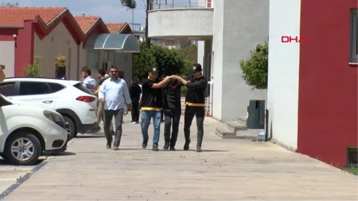 Adana'da Üvey Ağabeyini Öldüren Şahıs Tutuklandı