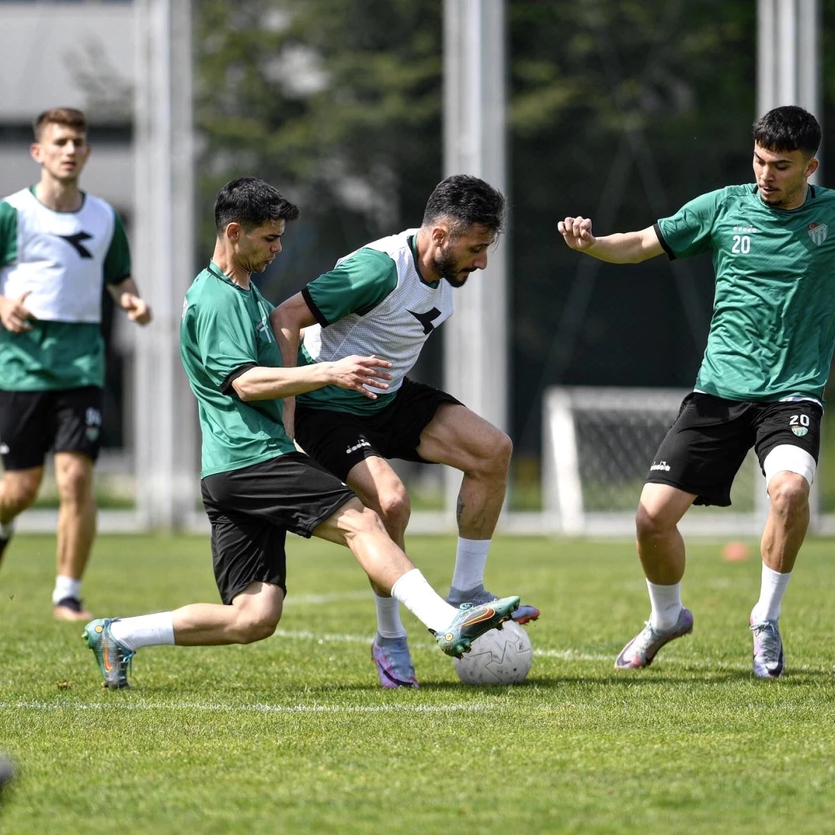 Bursaspor Şanlıurfaspor maçı için hazırlıklarını sürdürüyor