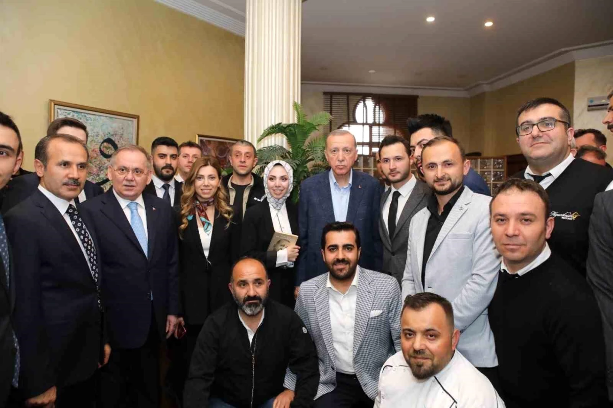 Cumhurbaşkanı Erdoğan, Samsun Büyükşehir Belediyesini ziyaret etti