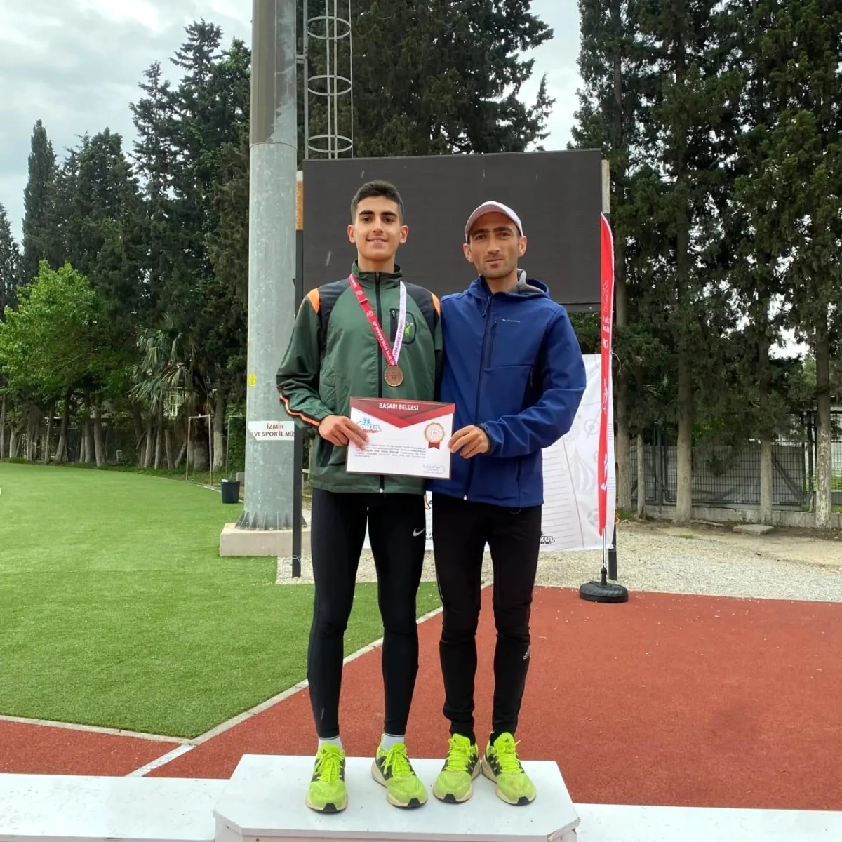 Elazığlı Atlet Utku Doğan Atletizm Türkiye Şampiyonasında Bronz Madalya Kazandı