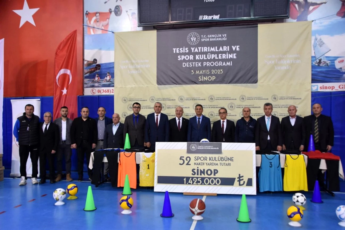 Gençlik ve Spor Bakanlığı Sinop'taki 52 Spor Kulübüne Nakdi Takviye Sağladı