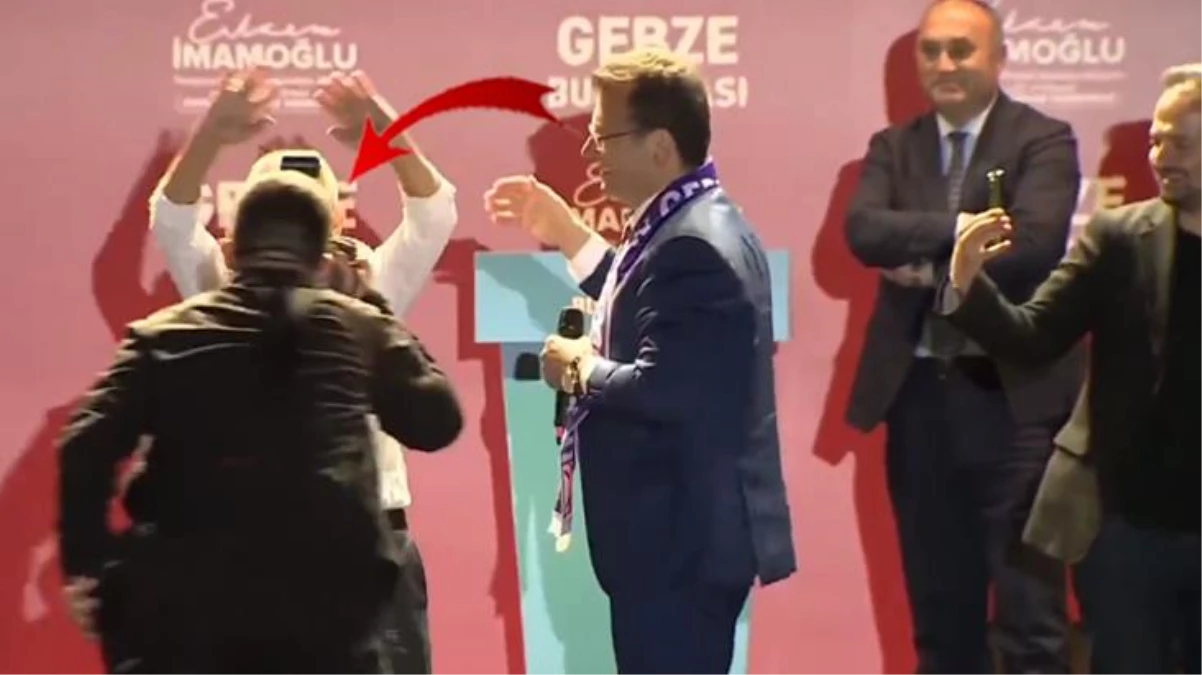 İmamoğlu, Kılıçdaroğlu'na tıpatıp benzeyen adamı görünce sahneye çıkardı: Saklı gizli dinliyor zannettim