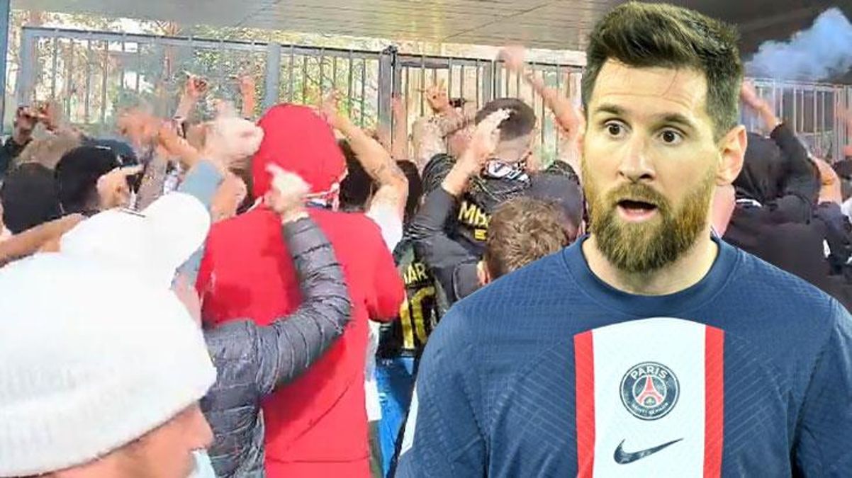 PSG'li taraftarlar grubun tesisini bastı! Lider Khelaifi ve Messi topun ağzında