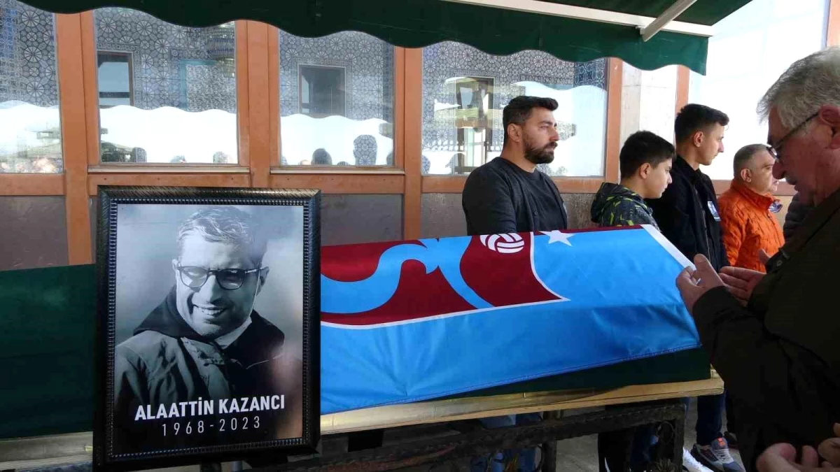 Trabzonspor Medya Merkezi Fotoğraf Editörü Alaattin Çıkarı Hayatını Kaybetti