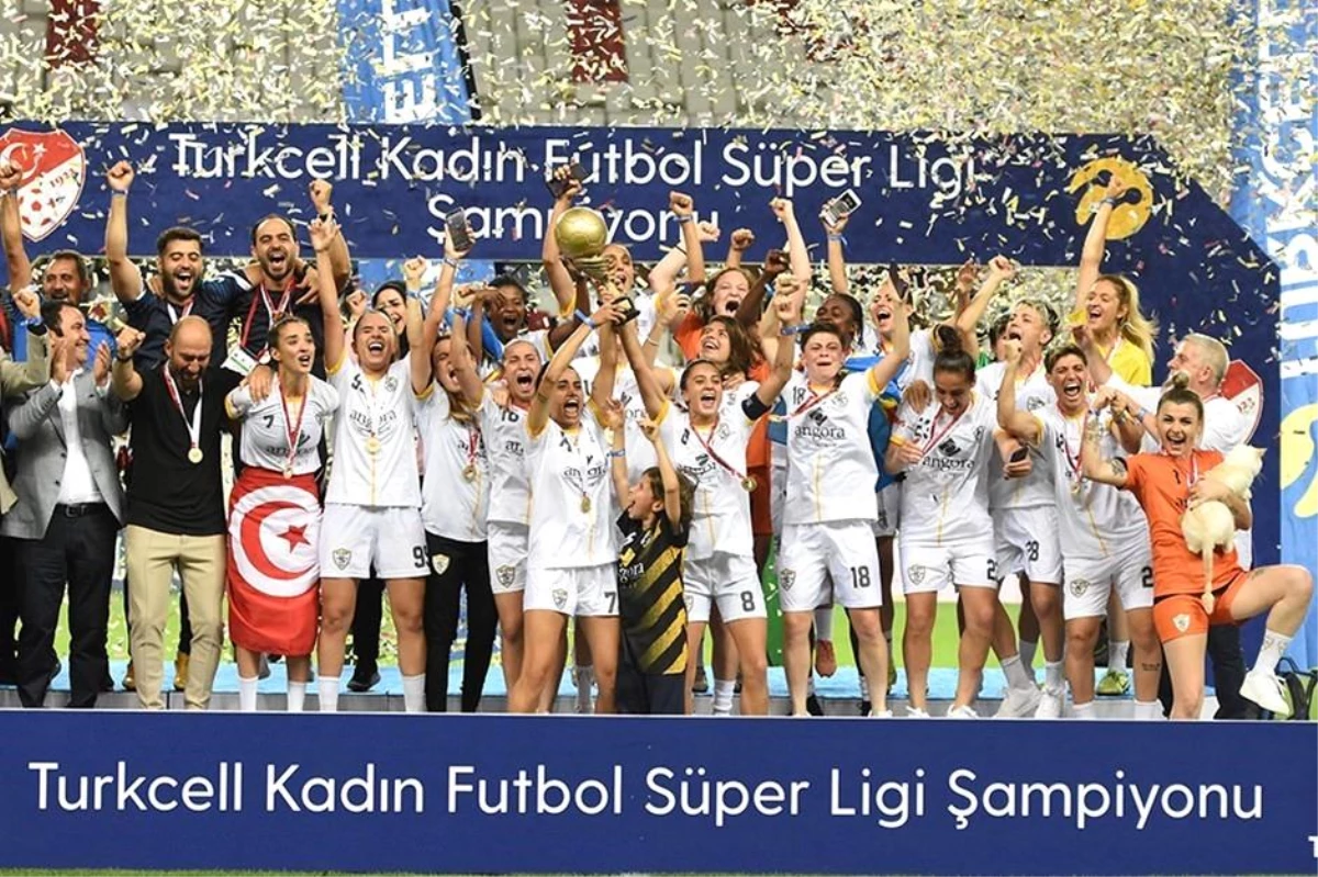 Turkcell Bayan Futbol Harika Ligi Play-Off Çeyrek Finaline Çıkan Ekipler Aşikâr Oldu