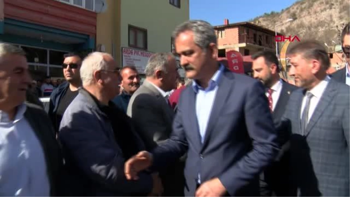 Ulusal Eğitim Bakanı Mahmut Özer, seçim çalışmalarını Mesudiye ilçesinde sürdürdü