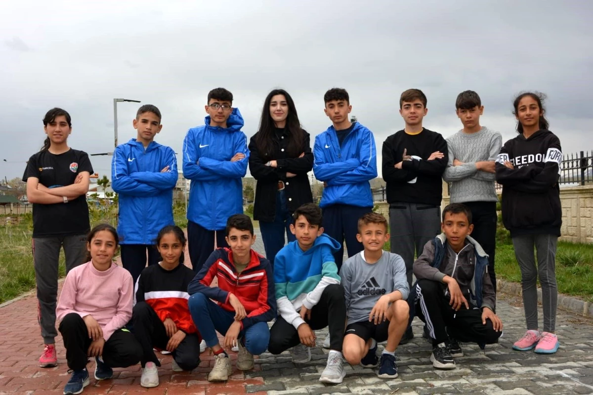 Aşkale İnkilap İlköğretim Okulu Türkiye Atletizm Yarışlarında 4. Oldu