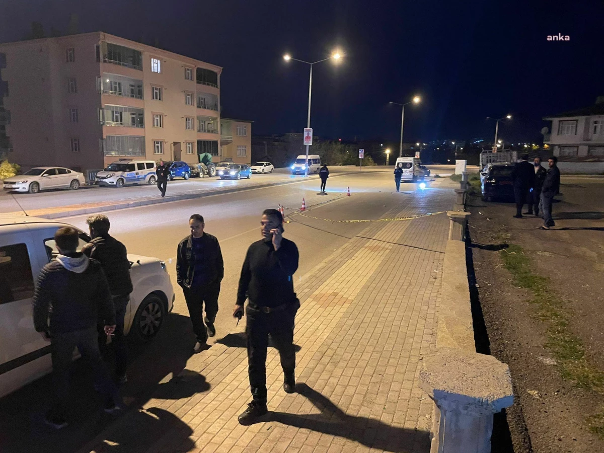 Elazığ'da CHP Vilayet Lideri'nin aracına silahlı taarruz