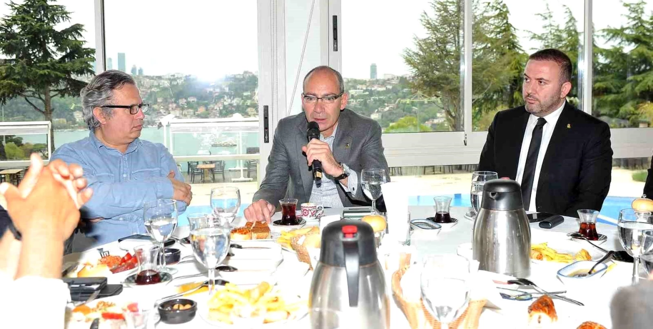 Fenerbahçe yöneticisi Pekin, TFF'ye açılan tazminat davaları hakkında konuştu