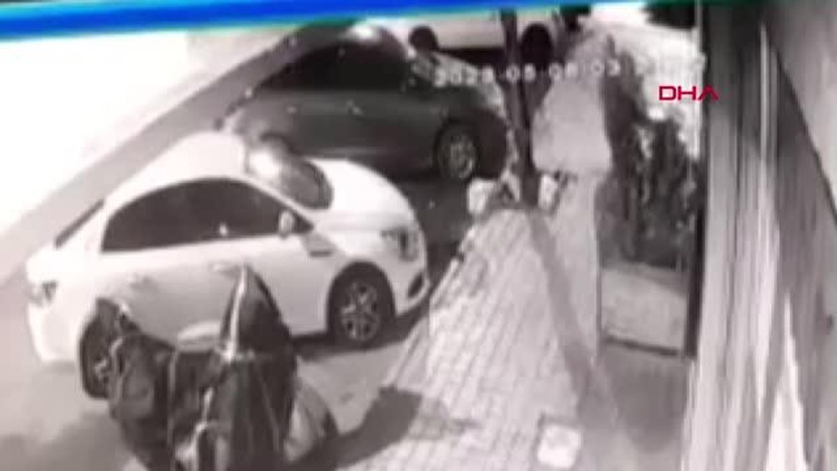 Gaziosmanpaşa'da Kahvehaneye Silahlı Atak
