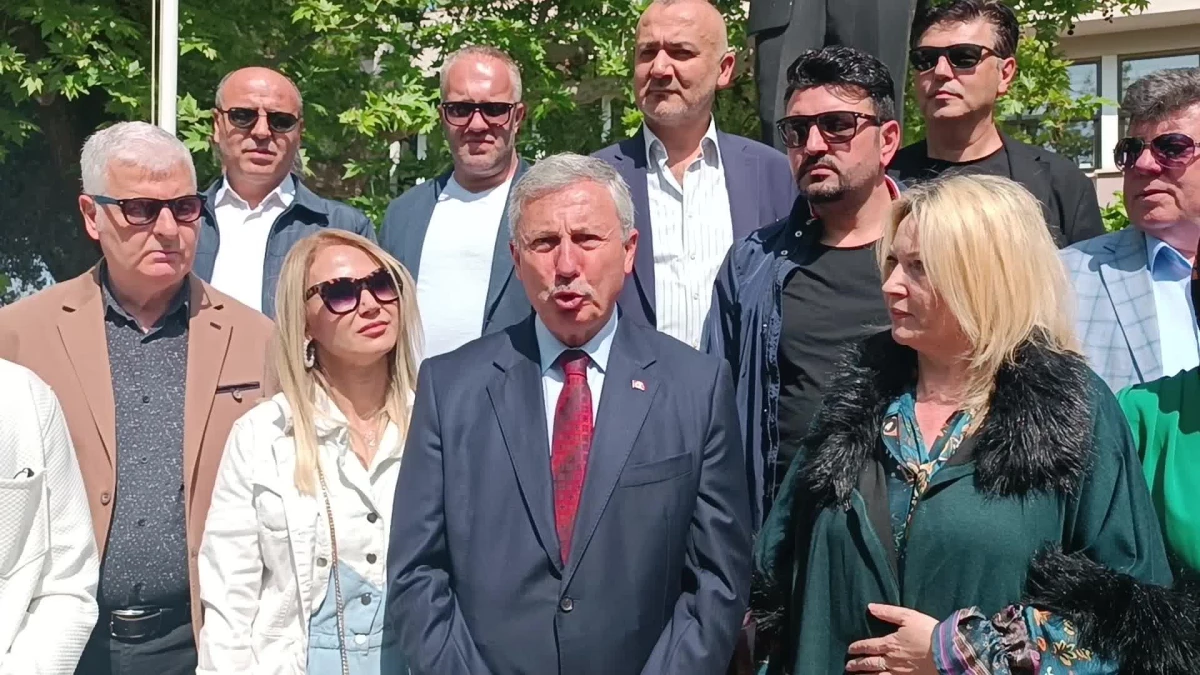 Gelecek Partisi Manisa vilayet ve ilçe örgütleri, Selçuk Özdağ'a takviye için Muğla'ya geldi