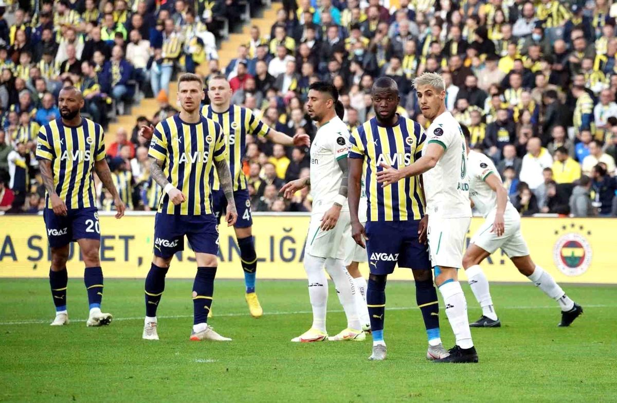 Giresunspor and Fenerbahçe to Meet for the 16th Time in Üstün League