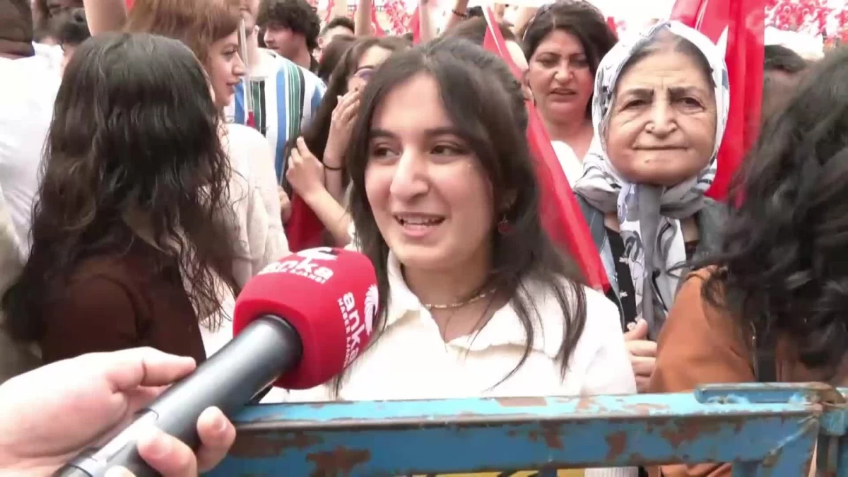 Kılıçdaroğlu'nun Kırşehir mitinginde yurttaşlar takviyelerini lisana getirdi