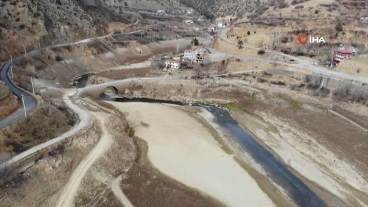Kış mevsiminde çöle dönen Torul Baraj Gölü'nde su düzeyi olağana döndü