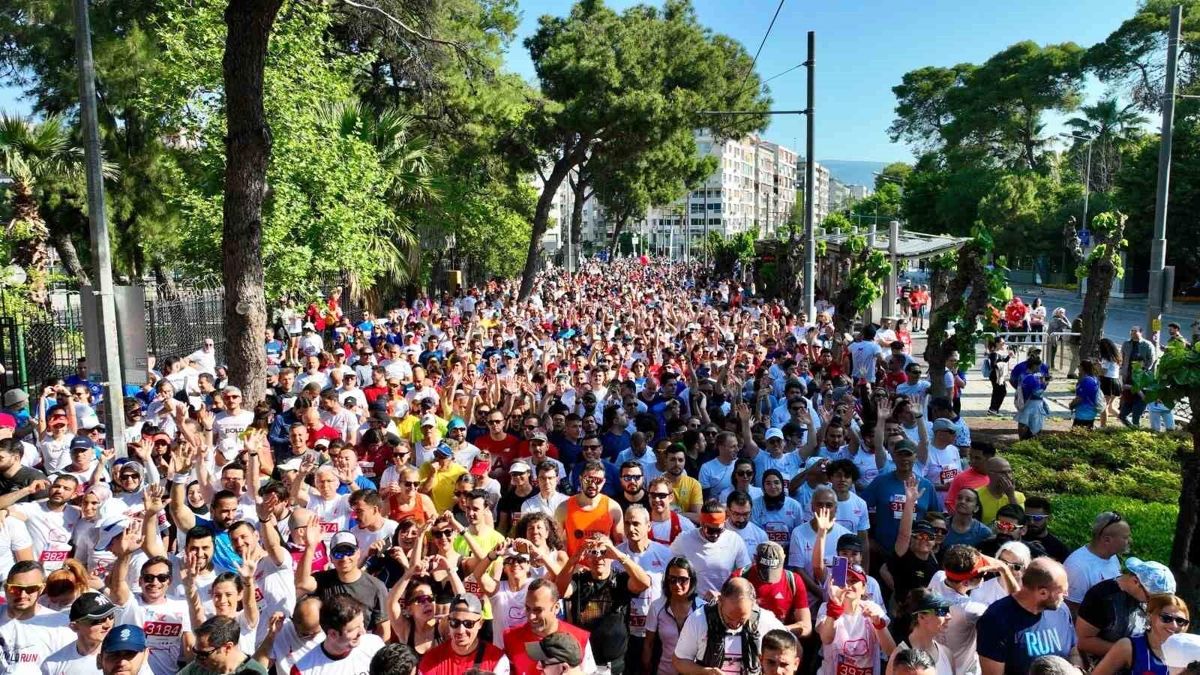 Maraton İzmir 4. kere koşuldu