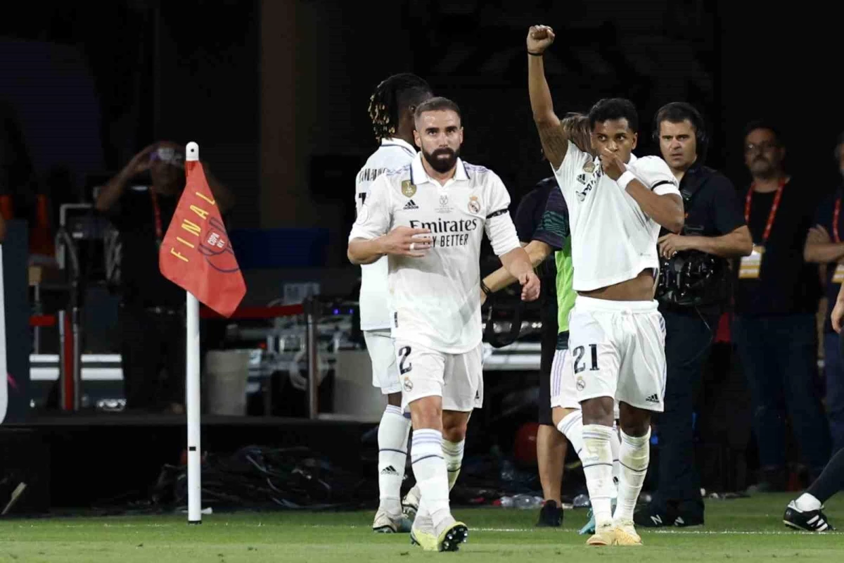 Real Madrid İspanya Kral Kupası Finalinde Osasunayı 2-1 Yendi