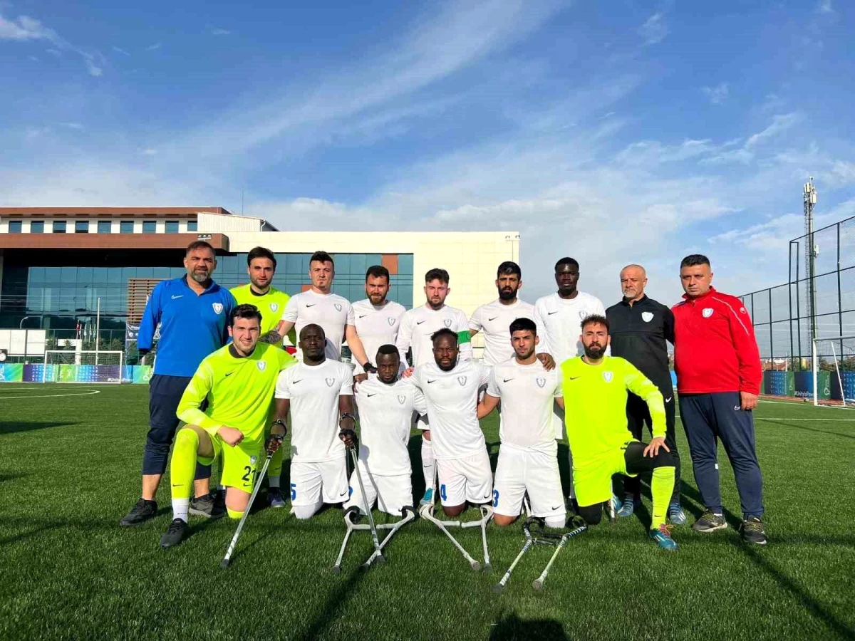 Şahinbey Belediye Ampute Futbol Kadrosu Ortahisar Belediye Spor'u 3-1 Mağlup Etti